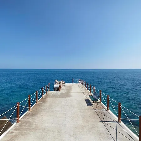 The Cliff Bay - Portobay Φουνκάλ