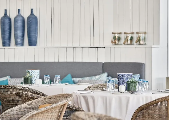 The Cliff Bay - Portobay 5* פונשל