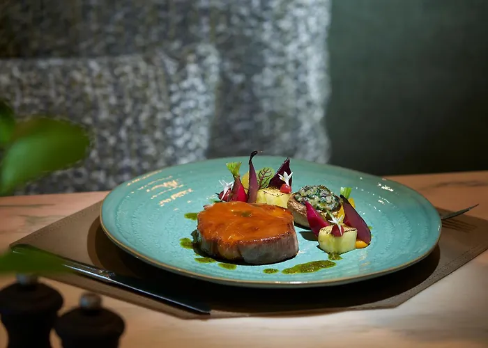 מלון The Cliff Bay - Portobay 5*