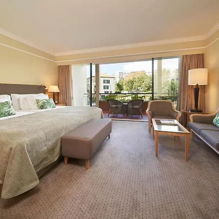 The Cliff Bay - Portobay Hotel
