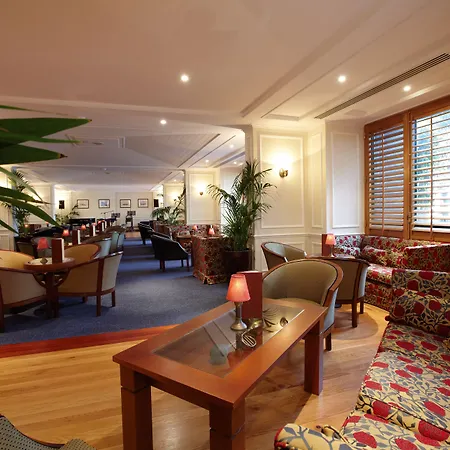 The Cliff Bay - Portobay פונשל