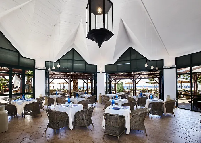 The Cliff Bay - Portobay